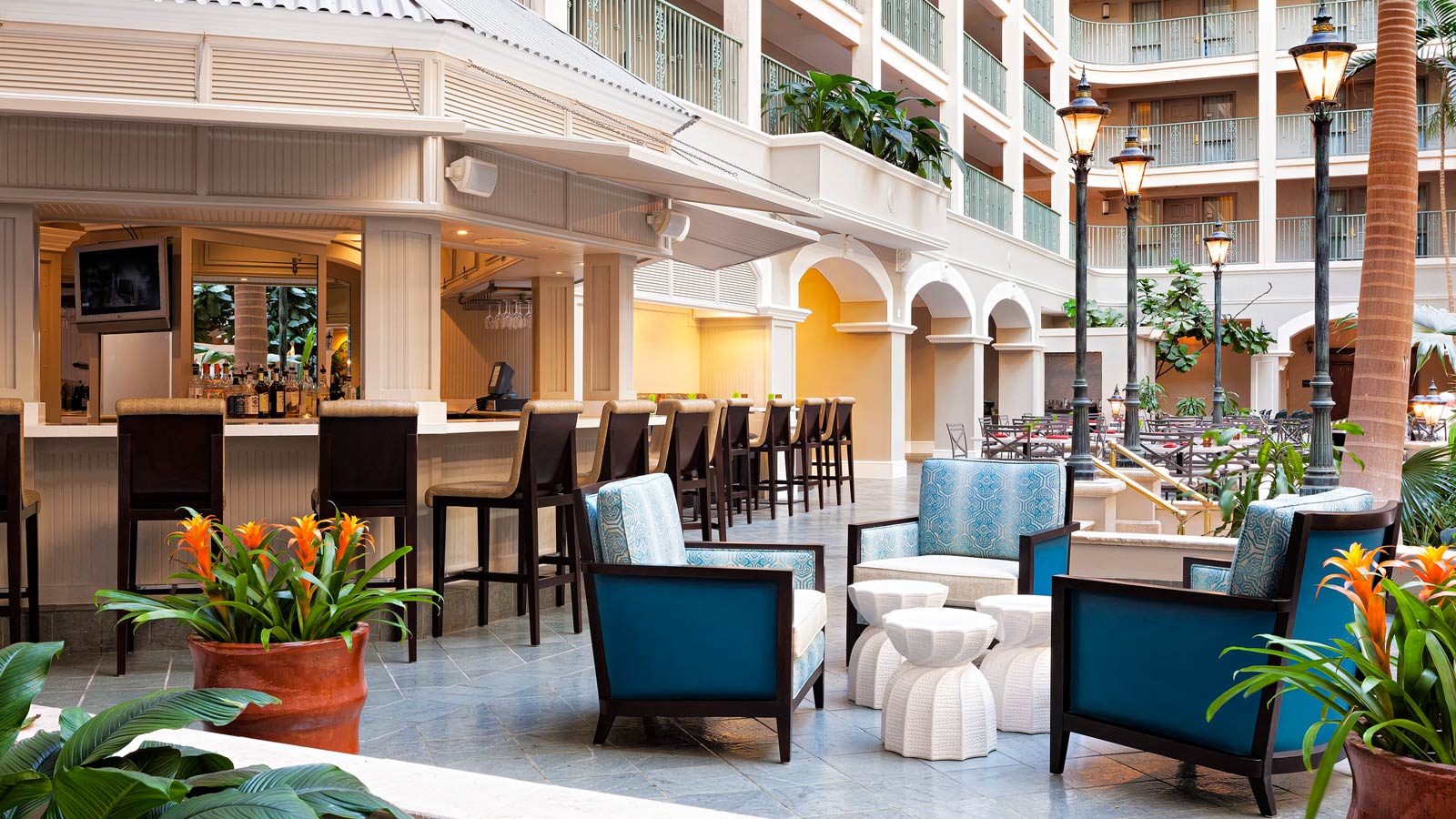 Sheraton-Suites-Fort-Lauderdale-at-Cypress-Creek-Atrium-Lobby